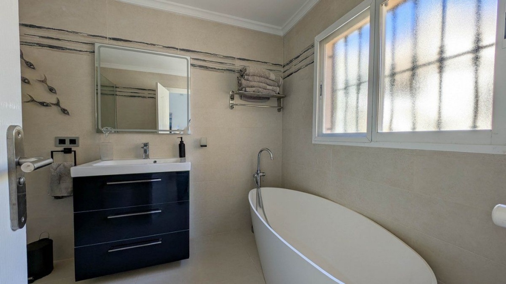 4 bed casa / chalet in Calpe / Calp