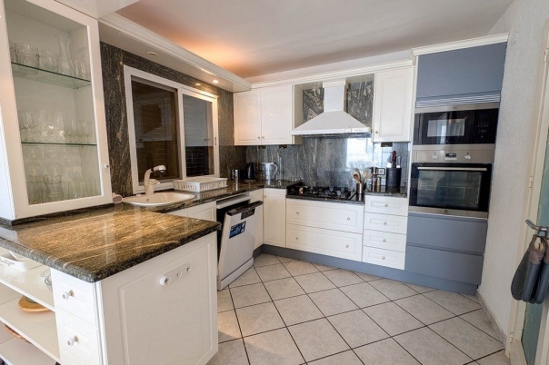 4 bed casa / chalet in Calpe / Calp
