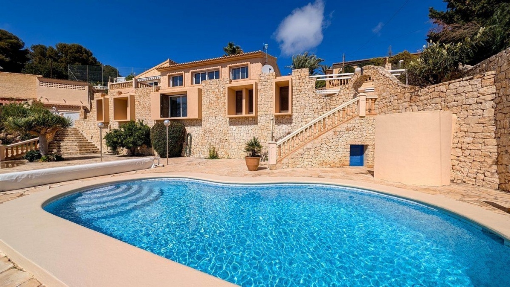 4 bed casa / chalet in Calpe / Calp