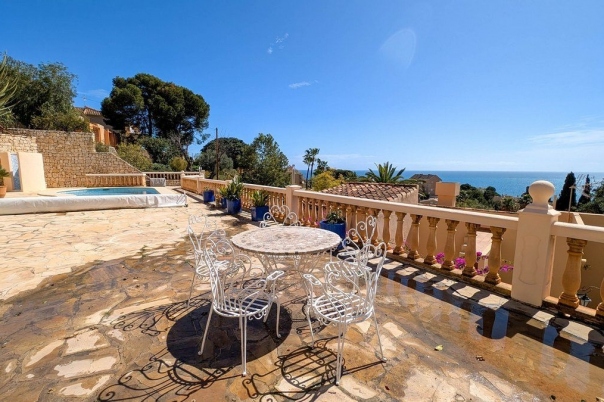 4 bed casa / chalet in Calpe / Calp