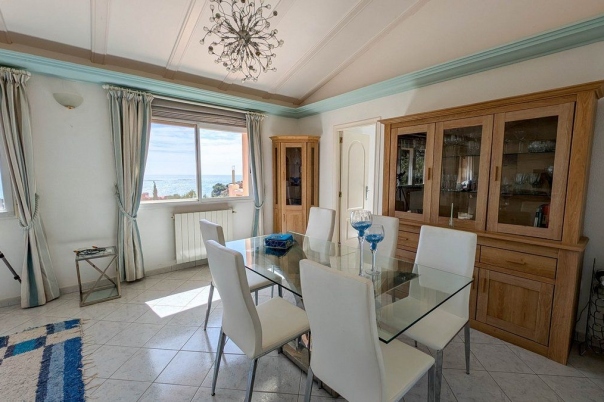 4 bed casa / chalet in Calpe / Calp