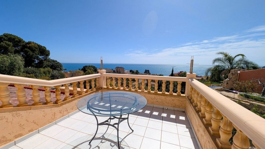 4 bed casa / chalet in Calpe / Calp