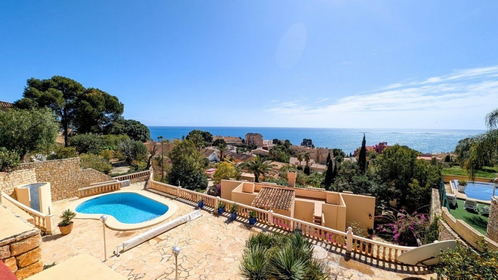 4 bed casa / chalet in Calpe / Calp