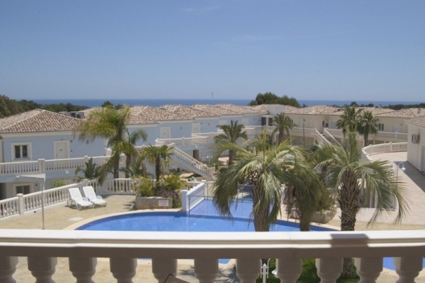 2 bed apartment in Benissa