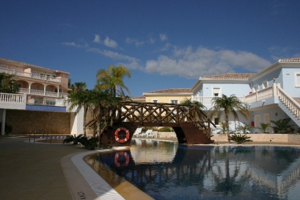 2 bed apartment in Benissa