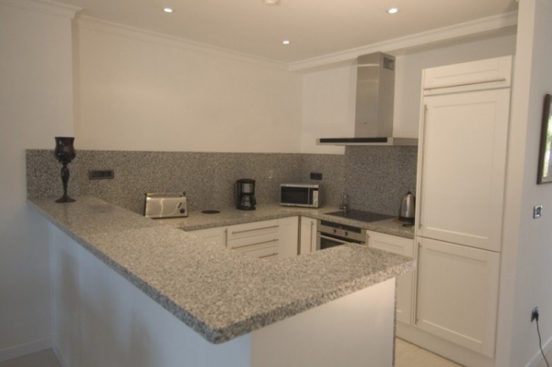2 bed apartment in Benissa
