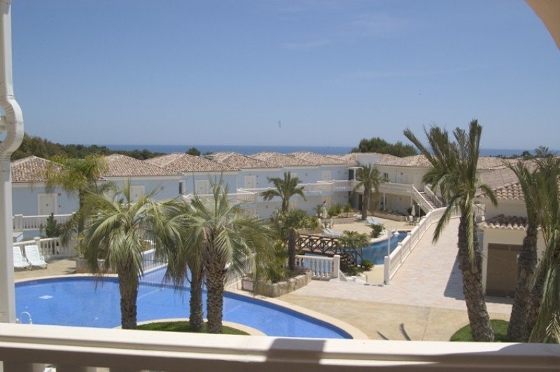 2 bed apartment in Benissa