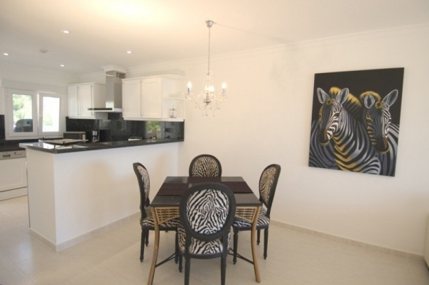 2 bed apartment in Benissa