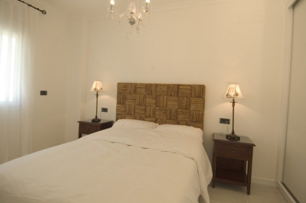 2 bed apartment in Benissa