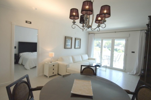 2 bed apartment in Benissa