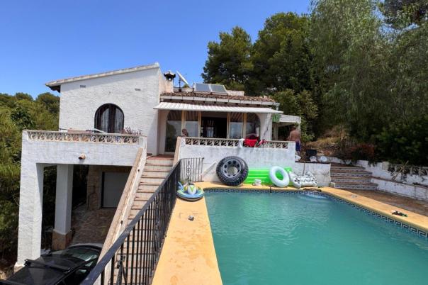 2 bed villa in Moraira