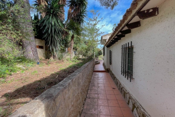 6 bed casa / chalet in Benissa
