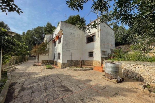 6 bed casa / chalet in Benissa