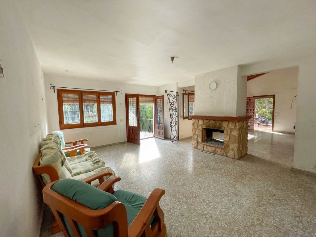 6 bed casa / chalet in Benissa