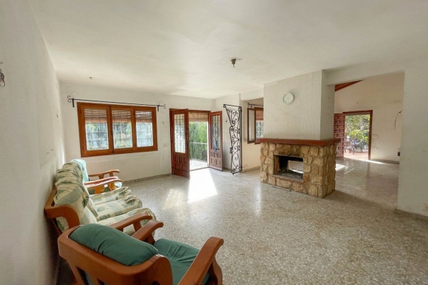 6 bed casa / chalet in Benissa