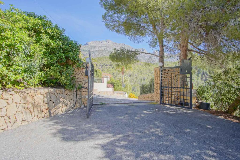 3 bed villa in Altea