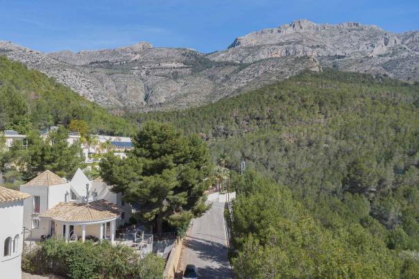 3 bed villa in Altea