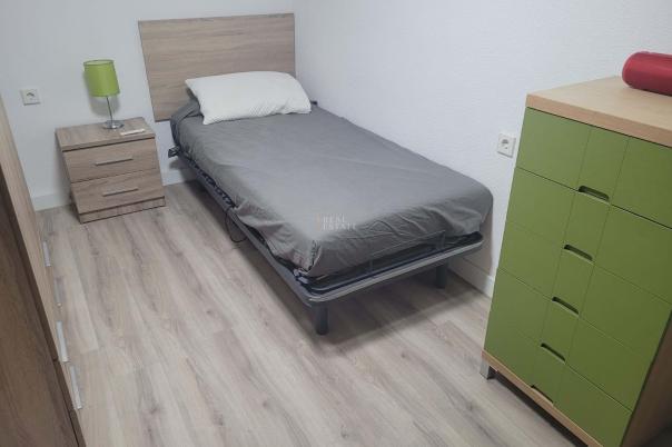 4 bed apartment in Elche/Elx