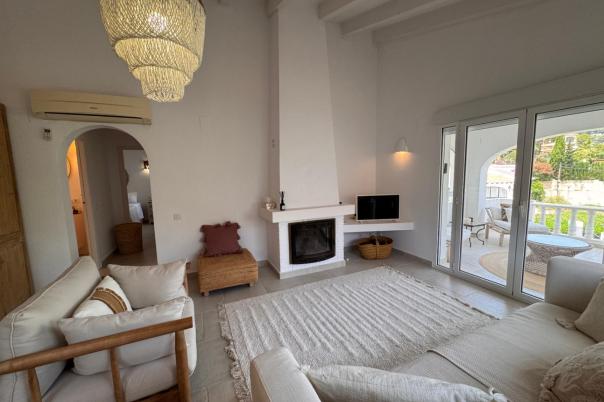 4 bed villa in Moraira