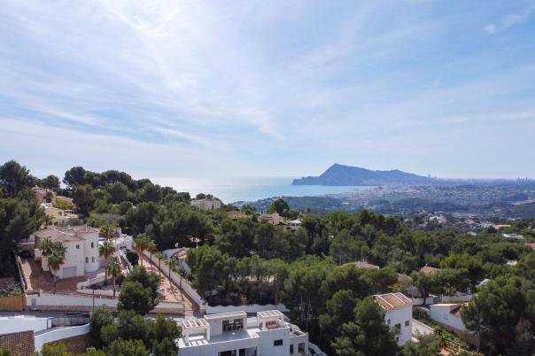 4 bed villa in Altea