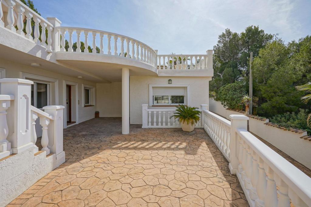 4 bed villa in Altea