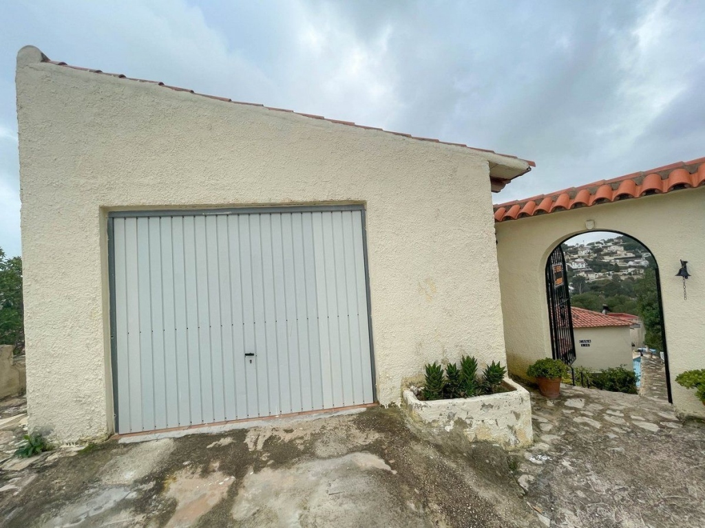 4 bed casa / chalet in Benissa