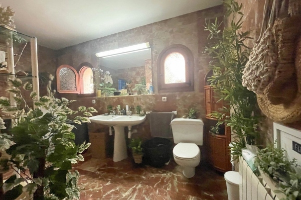 4 bed casa / chalet in Benissa