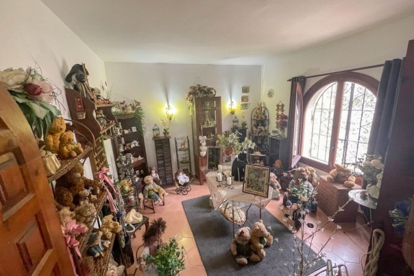 4 bed casa / chalet in Benissa