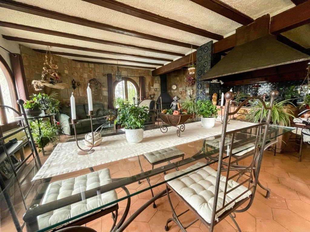 4 bed casa / chalet in Benissa