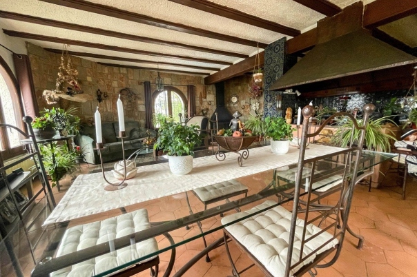 4 bed casa / chalet in Benissa