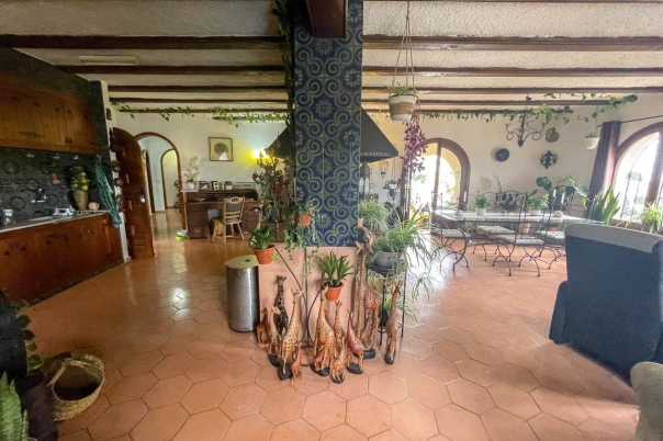 4 bed casa / chalet in Benissa
