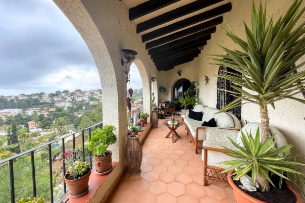 4 bed casa / chalet in Benissa