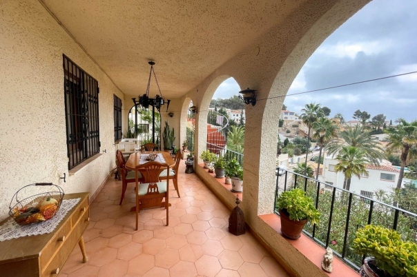 4 bed casa / chalet in Benissa