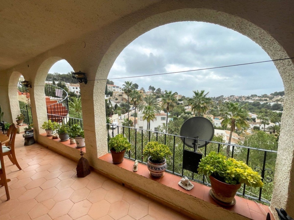 4 bed casa / chalet in Benissa