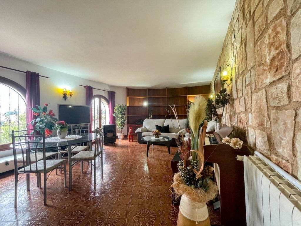4 bed casa / chalet in Benissa