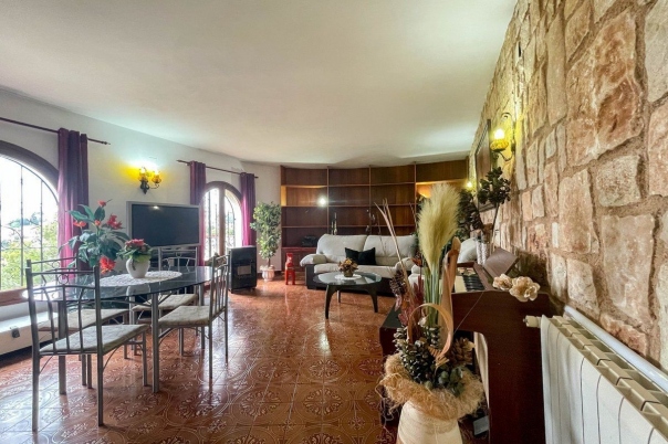 4 bed casa / chalet in Benissa