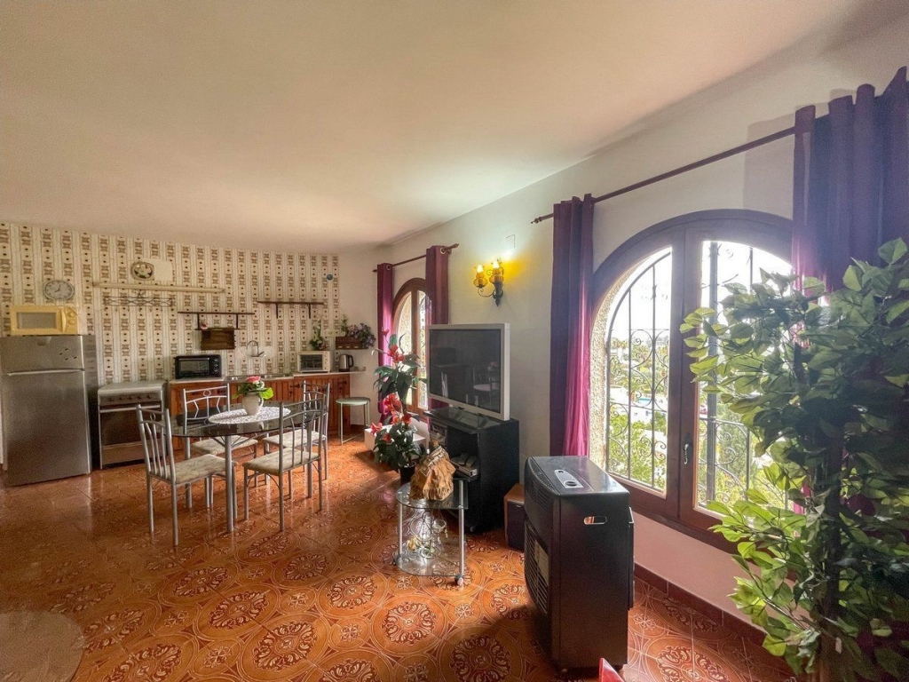4 bed casa / chalet in Benissa