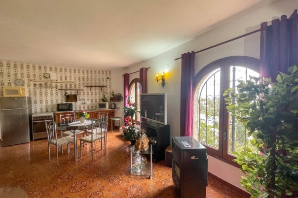 4 bed casa / chalet in Benissa