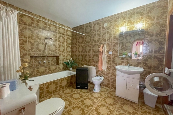 4 bed casa / chalet in Benissa