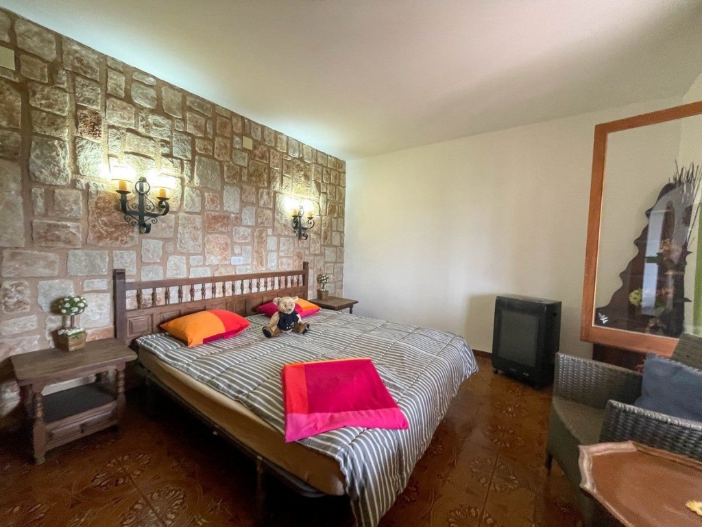 4 bed casa / chalet in Benissa
