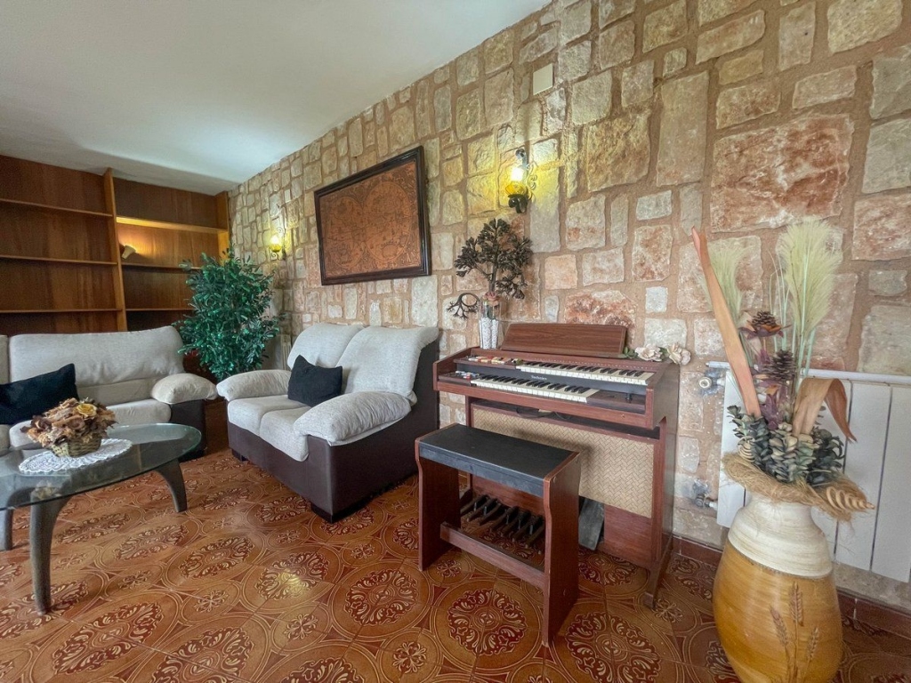 4 bed casa / chalet in Benissa