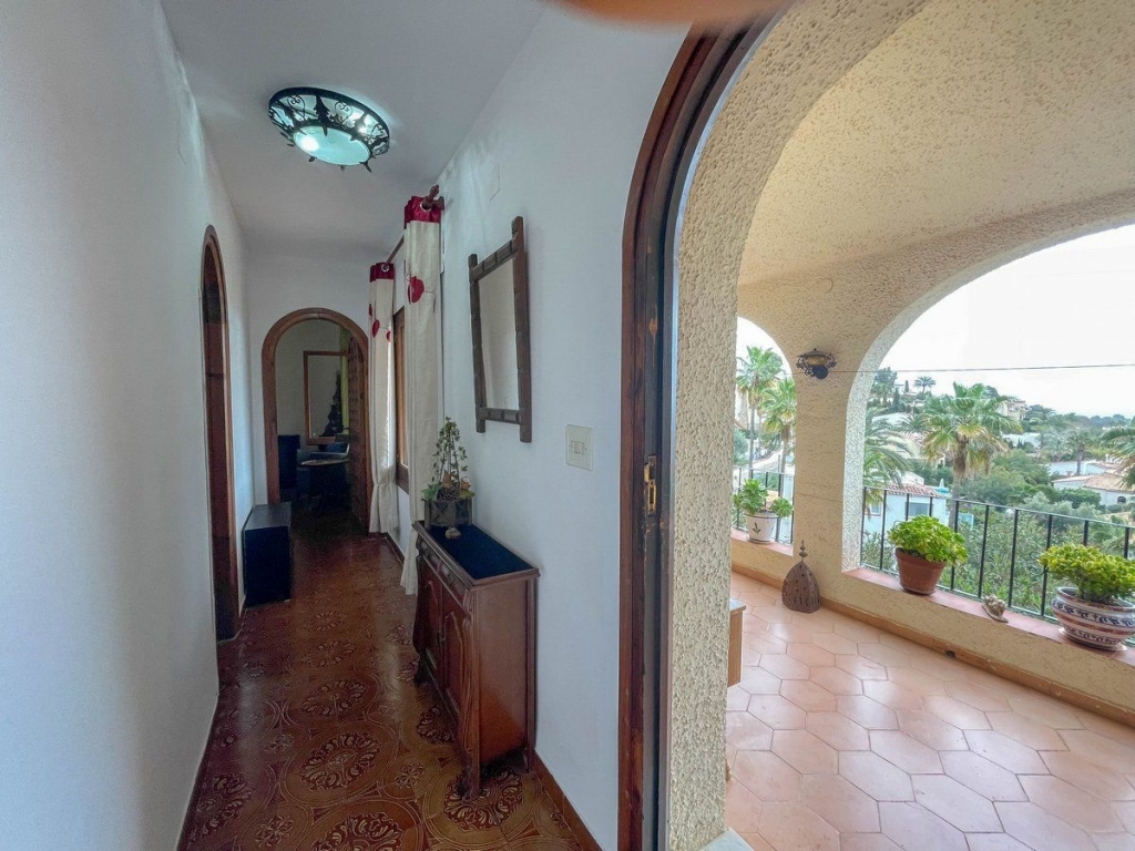 4 bed casa / chalet in Benissa