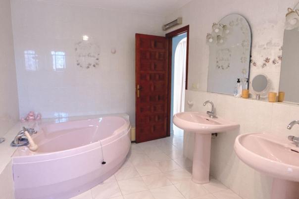 3 bed villa in Moraira