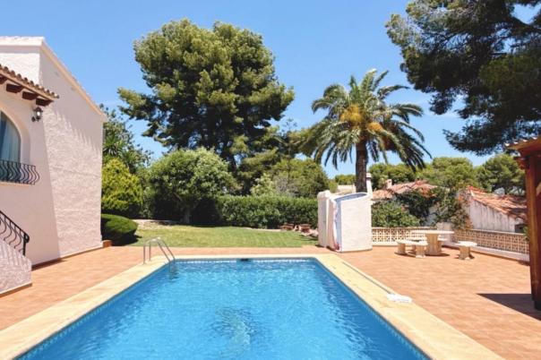 3 bed villa in Moraira