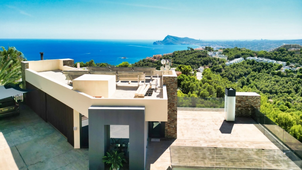 4 bed villa in Altea
