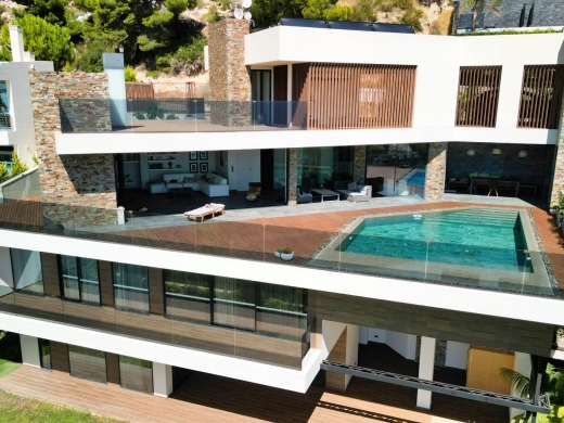 4 bed villa in Altea