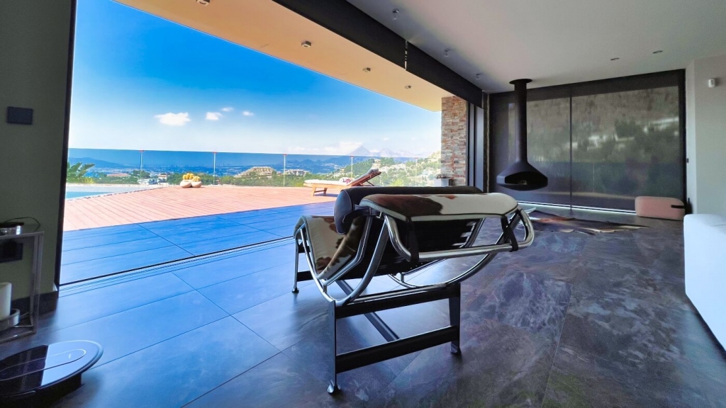 4 bed villa in Altea
