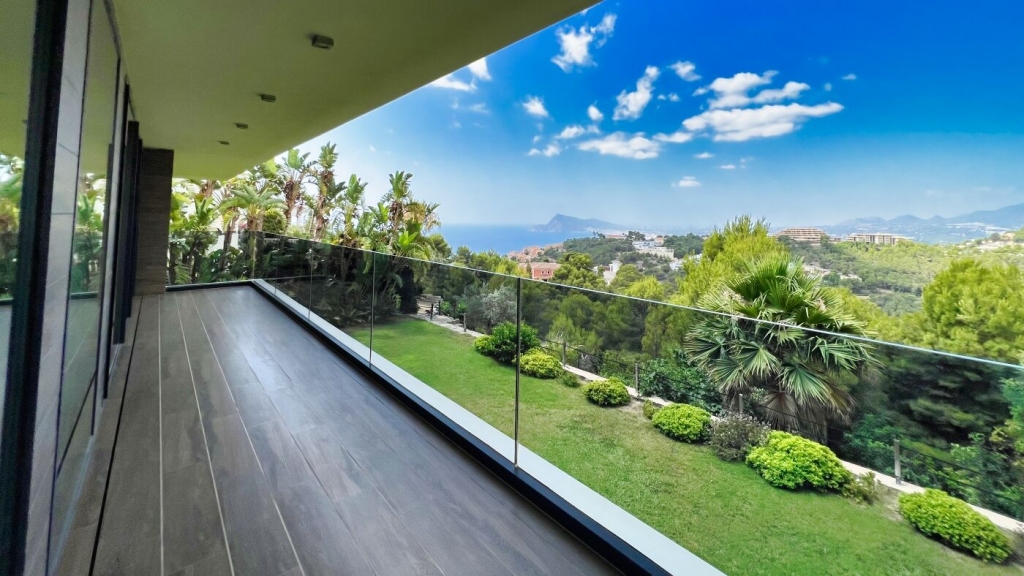 4 bed villa in Altea
