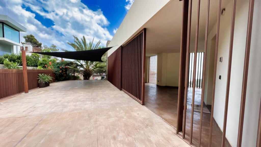 4 bed villa in Altea