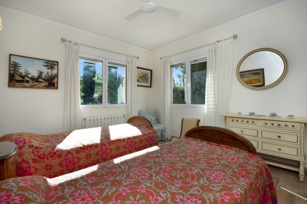4 bed villa in Jesus Pobre